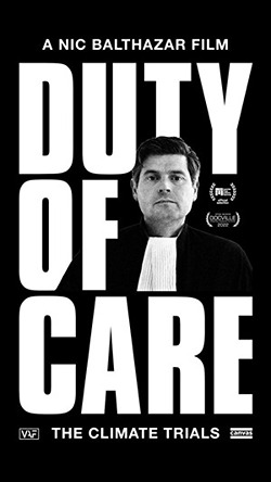 Poster eines Films “Duty of Care” mit großem Text, Porträt eines Anwalts/Person im Vordergrund (Schatten/Licht).